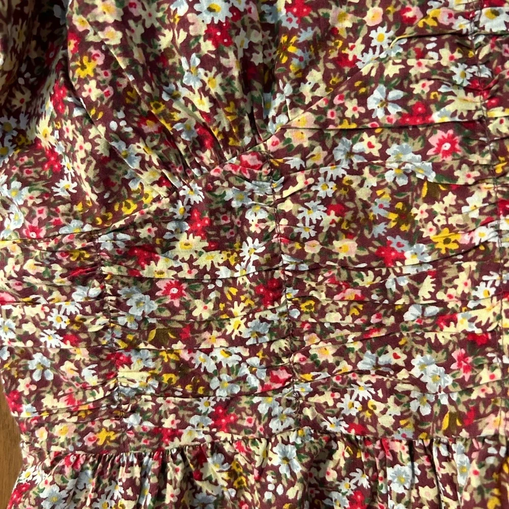 Sim & Sam Floral Smocked Crop Blouse